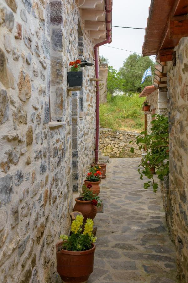 Вілла Platipodi Stone House Nikithianos Екстер'єр фото